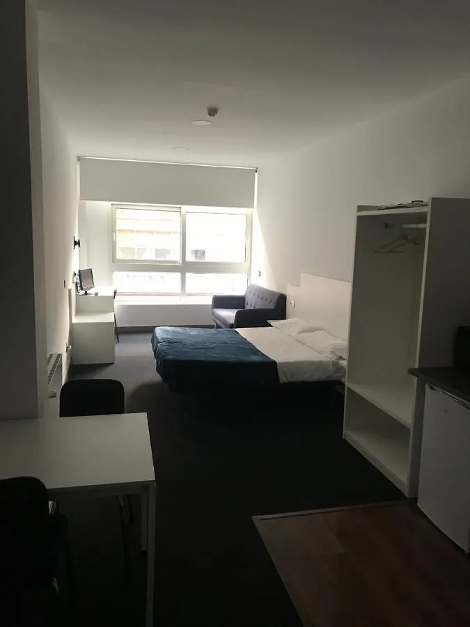 Room And Kitchen Bilbao 0*,  Spanien
