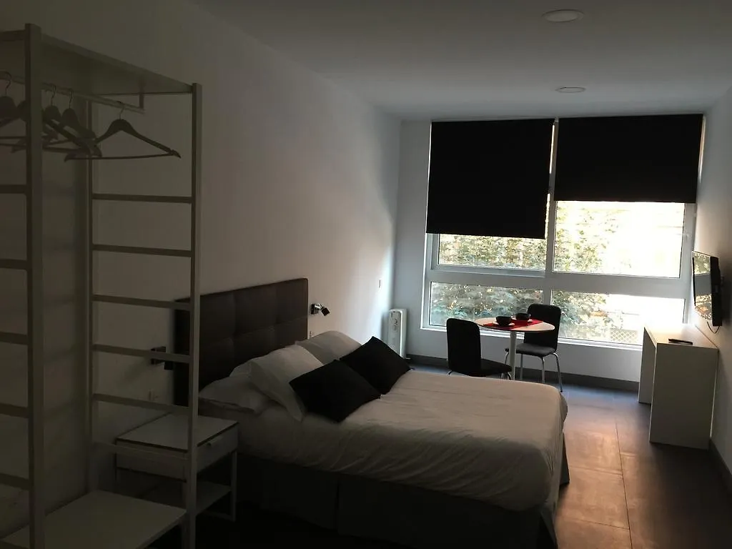 Room And Kitchen Bilbao 0*,  Spanje